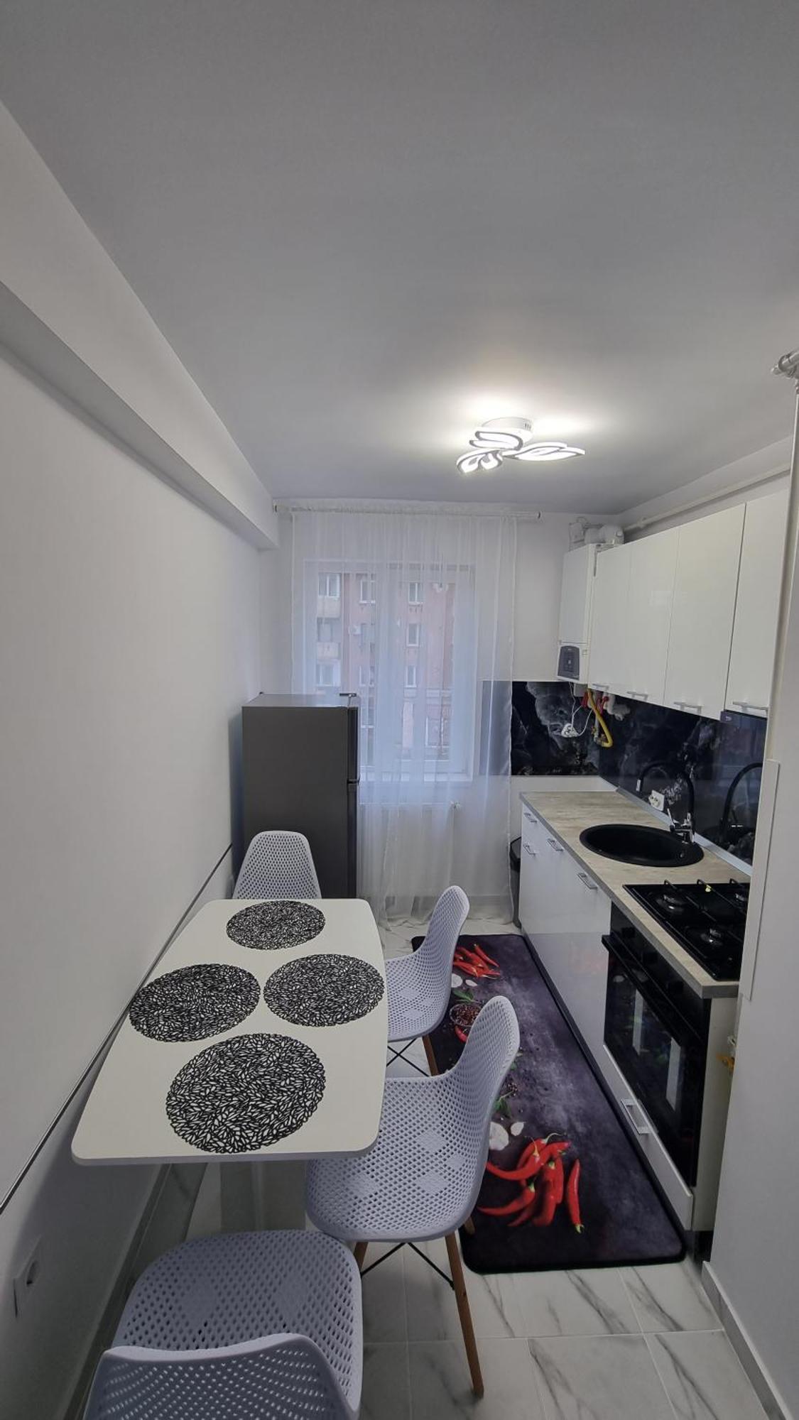 Apartament Central Pe Pietonala Nr2 Hunedoara Zewnętrze zdjęcie