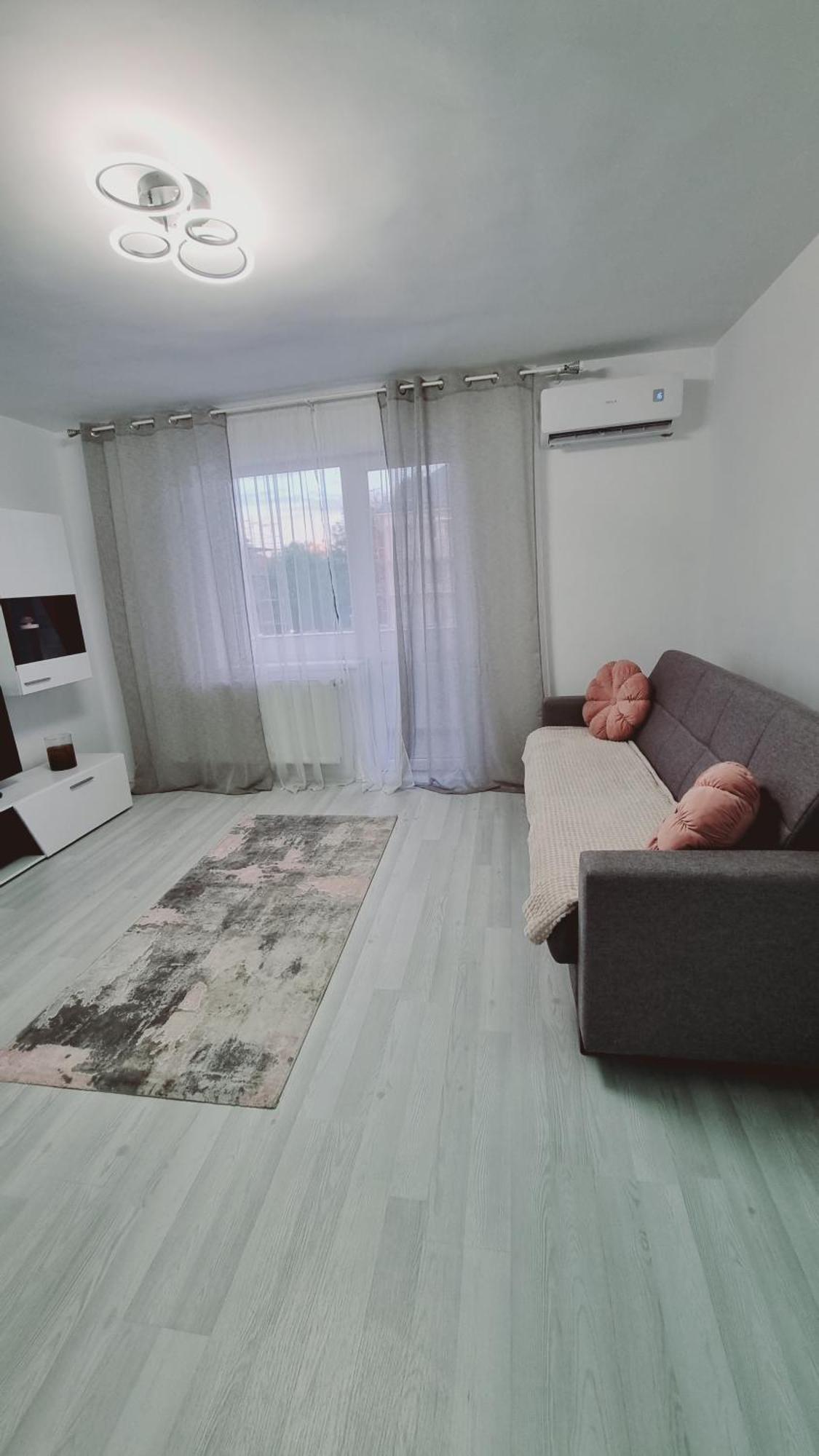 Apartament Central Pe Pietonala Nr2 Hunedoara Zewnętrze zdjęcie